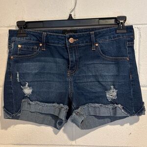 Celebrity Pink distressed Jean shorts mid rise 7/28